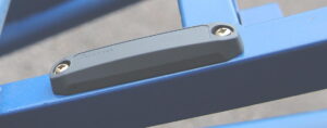 Tag RFID na metalowej konstrukcji Confidex